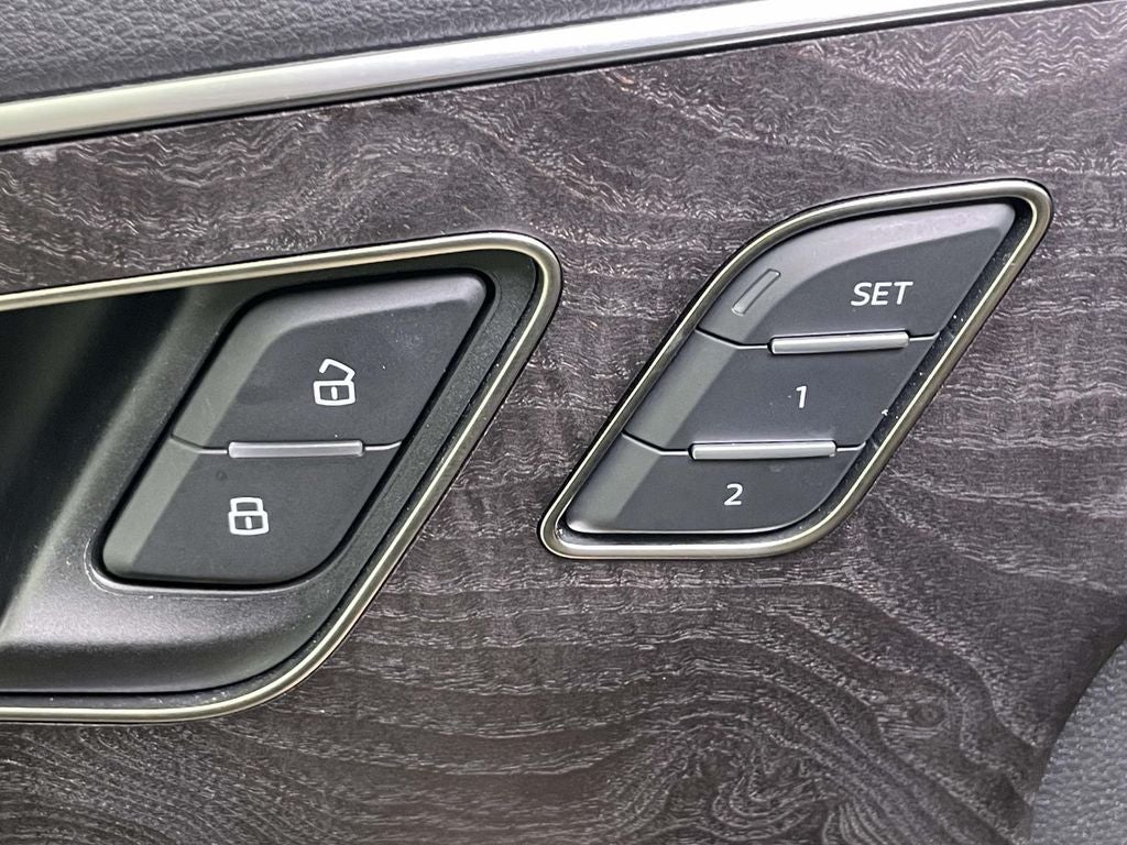 2023 Audi Q7 45 Premium quattro