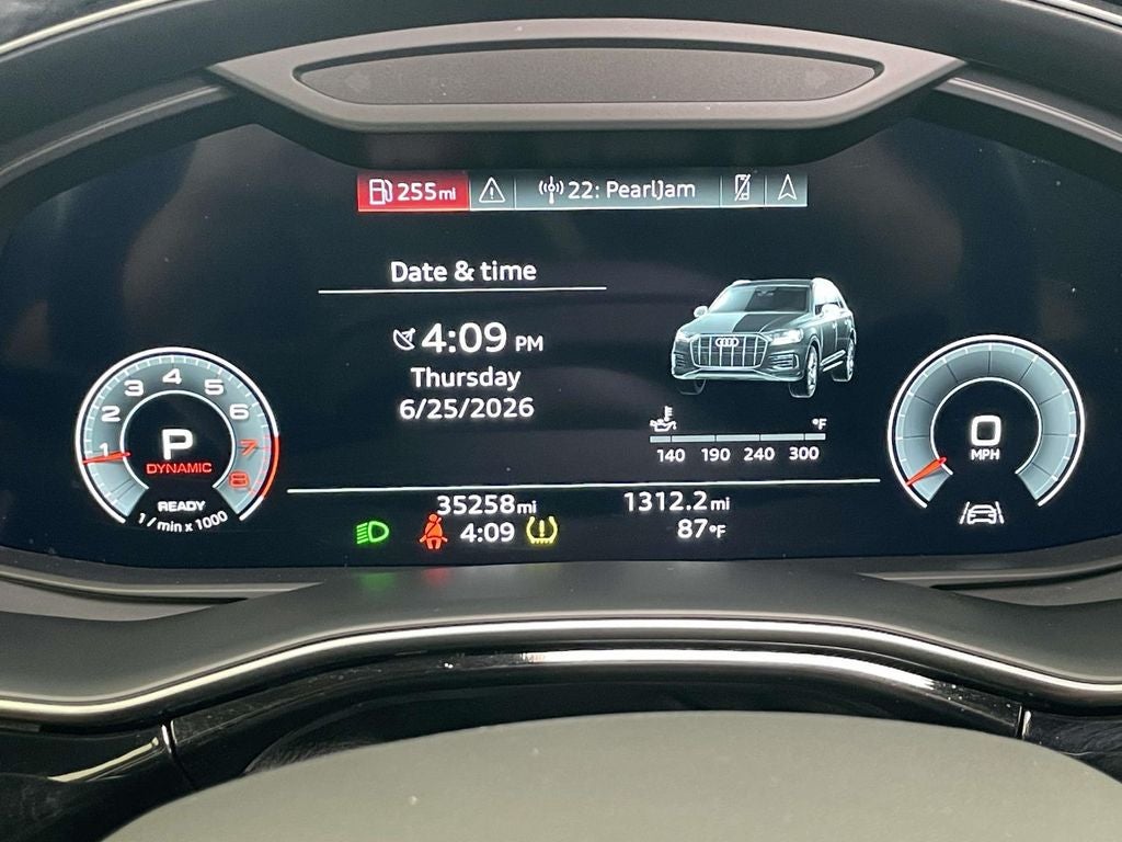 2023 Audi Q7 45 Premium quattro