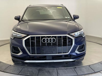2022 Audi Q3 Premium quattro