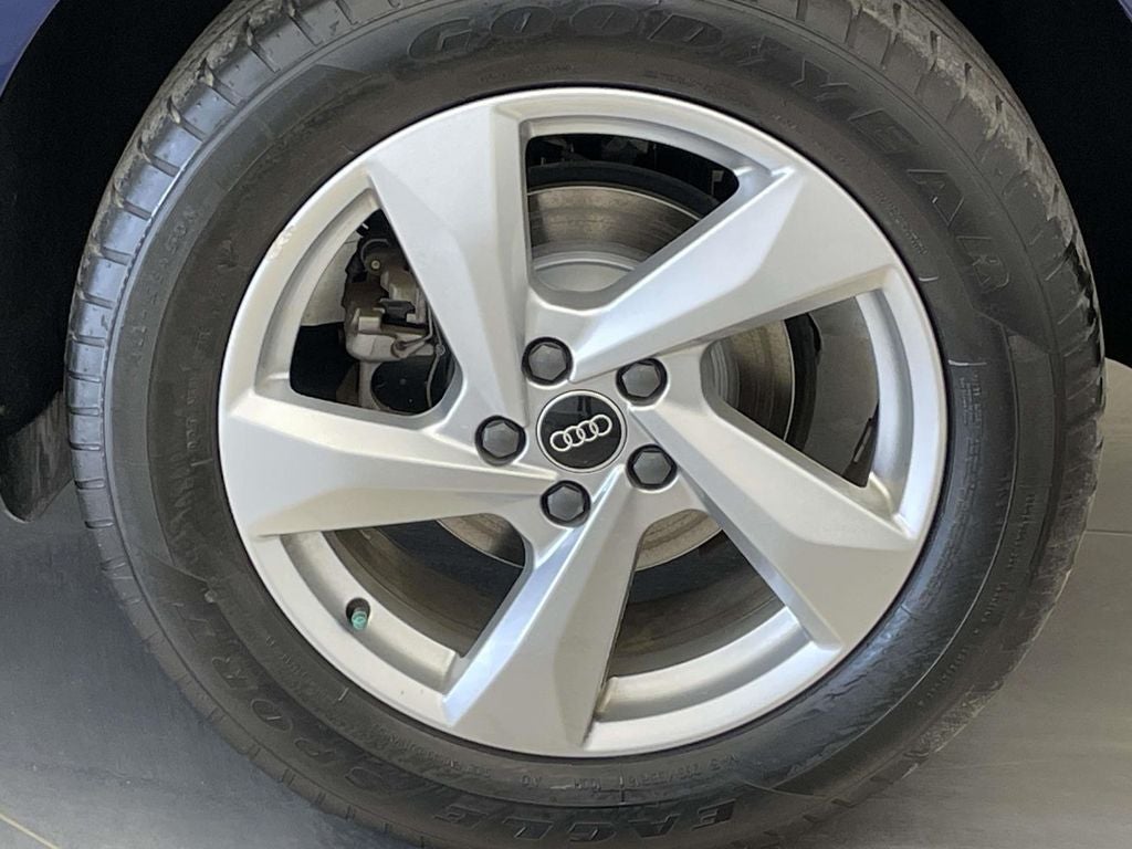 2022 Audi Q3 Premium quattro