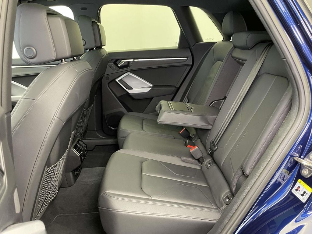 2022 Audi Q3 Premium quattro