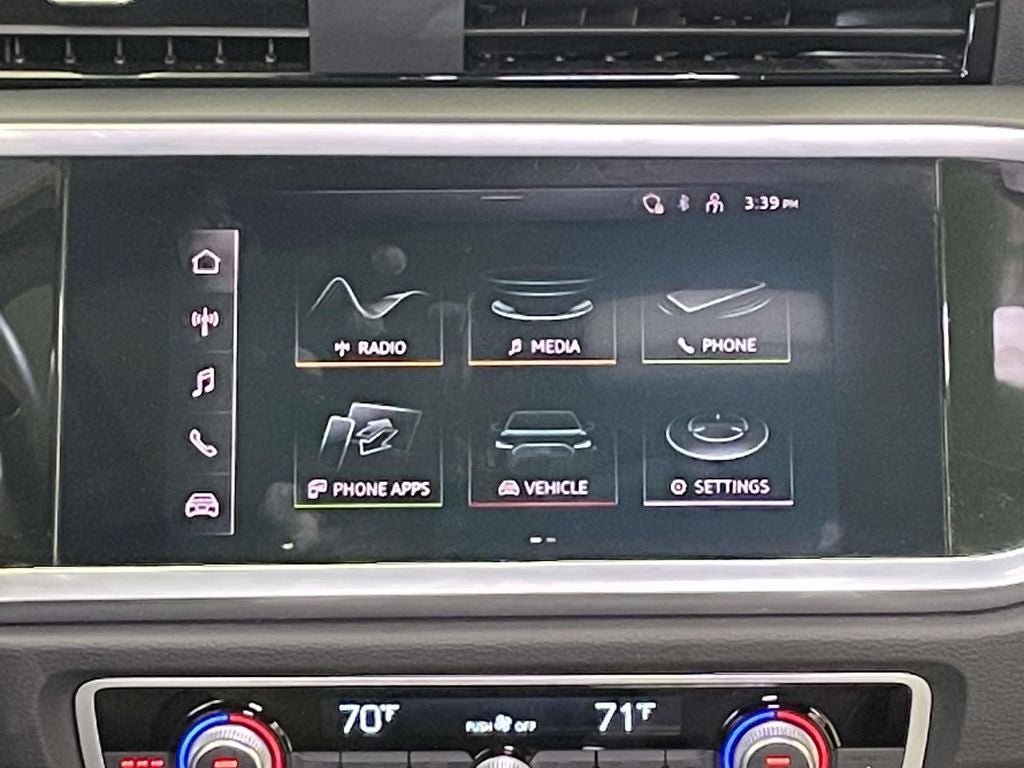 2022 Audi Q3 Premium quattro