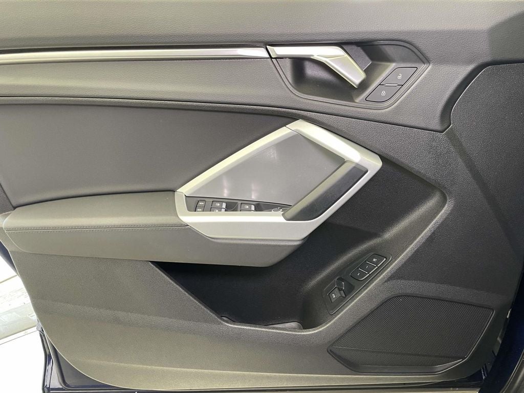 2022 Audi Q3 Premium quattro