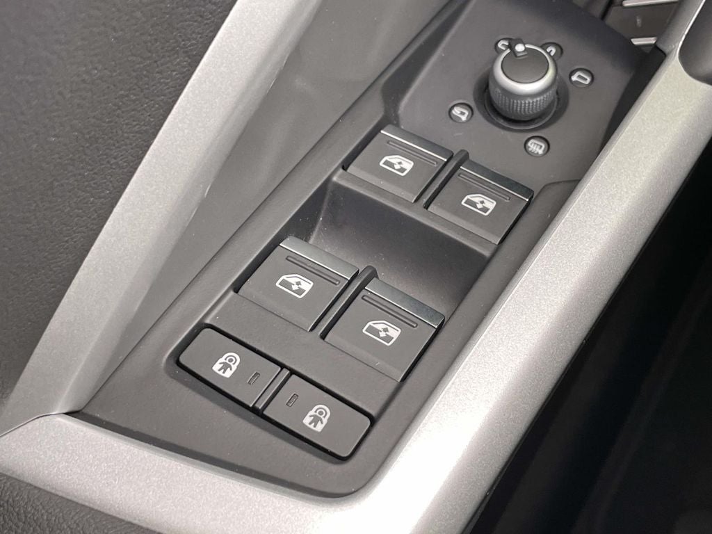 2022 Audi Q3 Premium quattro