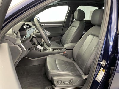 2022 Audi Q3 Premium quattro