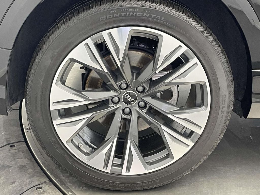 2025 Audi Q8 55 Premium quattro