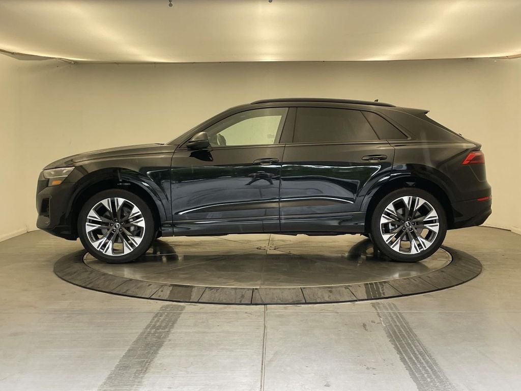 2025 Audi Q8 55 Premium quattro