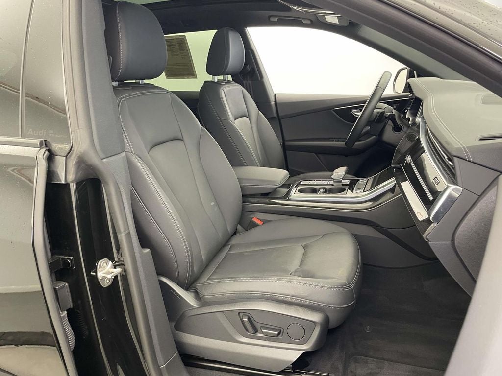 2025 Audi Q8 55 Premium quattro