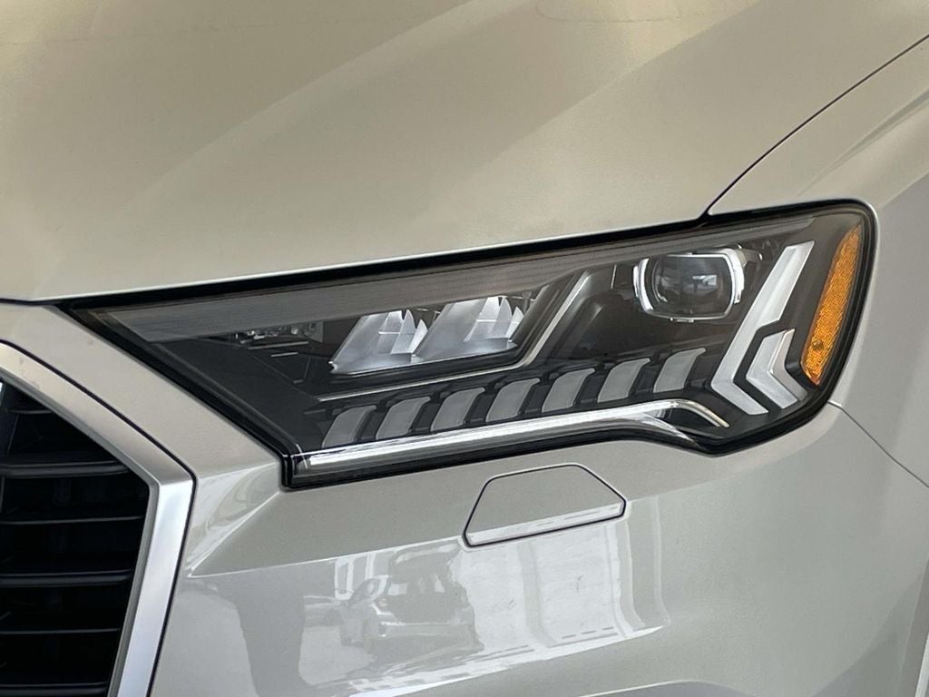2023 Audi Q7 55 Premium quattro
