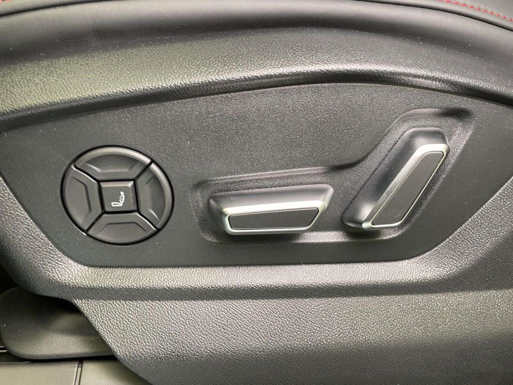 2026 Audi SQ8 4.0T Prestige quattro