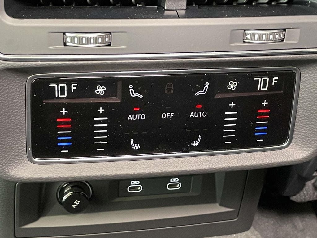 2026 Audi SQ8 4.0T Prestige quattro