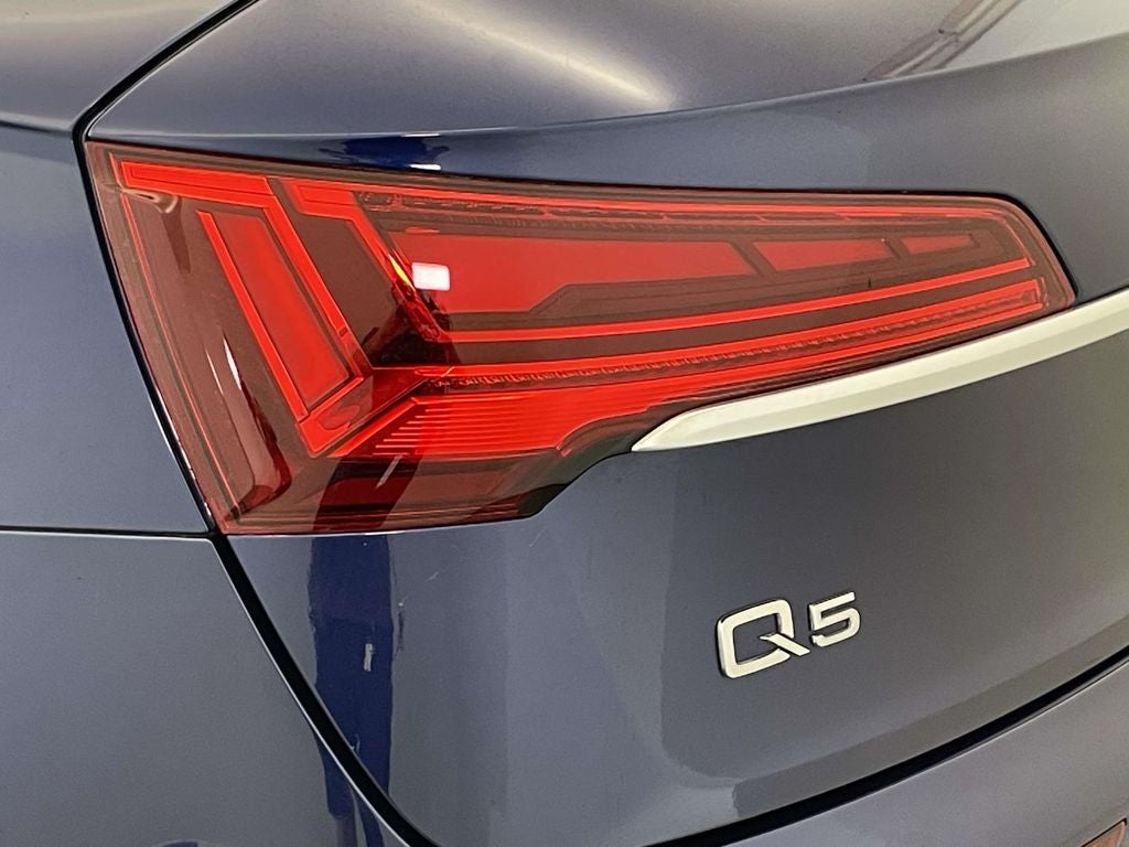 2023 Audi Q5 45 S line Premium quattro