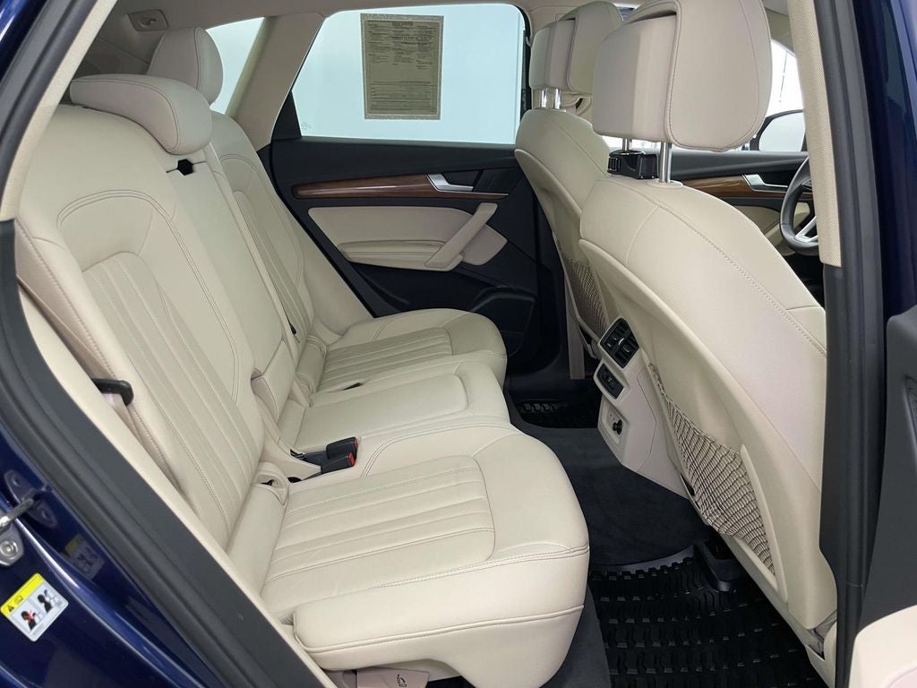 2023 Audi Q5 45 S line Premium quattro