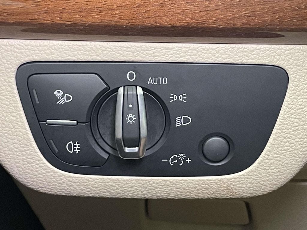 2023 Audi Q5 45 S line Premium quattro