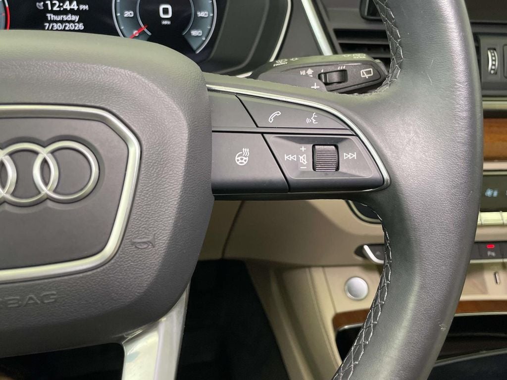 2023 Audi Q5 45 S line Premium quattro