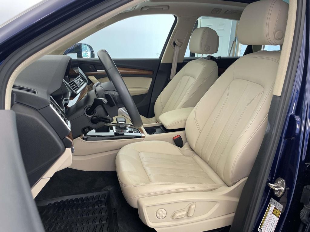 2023 Audi Q5 45 S line Premium quattro