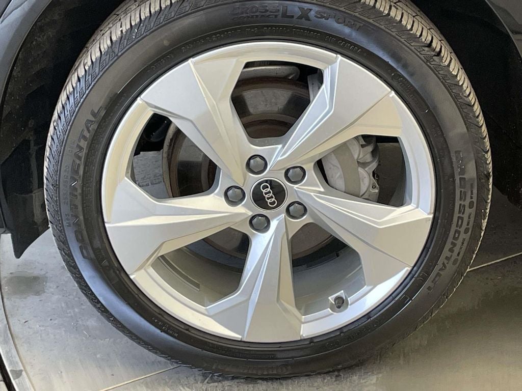2022 Audi Q5 45 S line Premium quattro