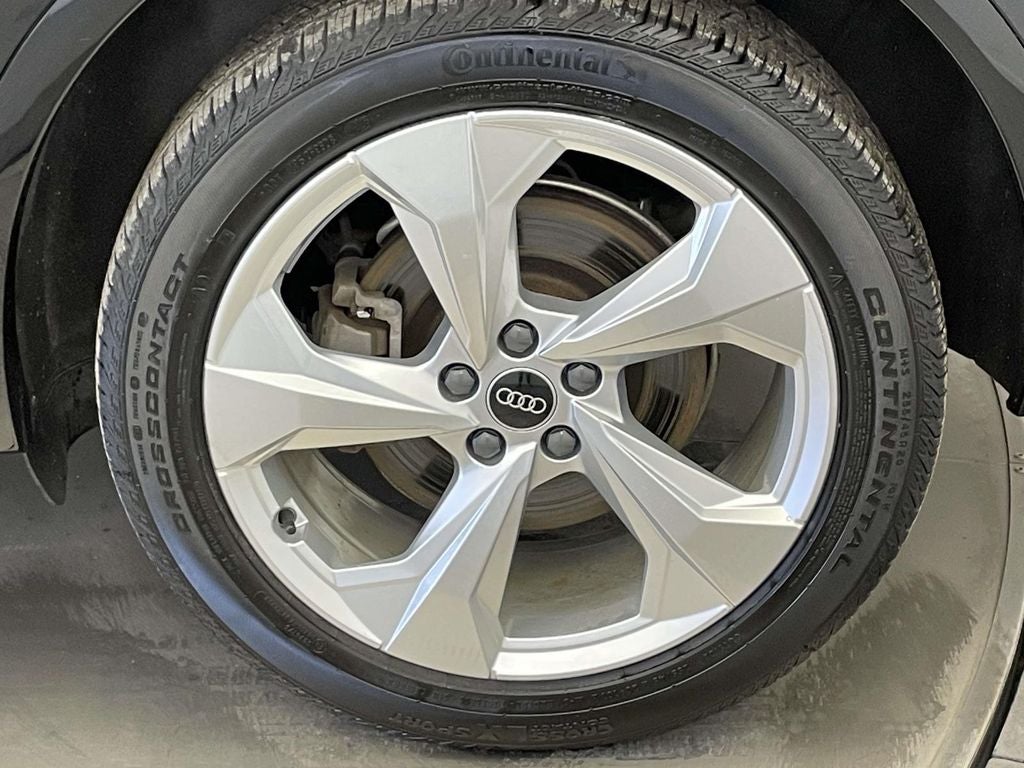 2022 Audi Q5 45 S line Premium quattro