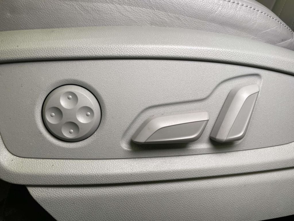 2022 Audi Q5 45 S line Premium quattro