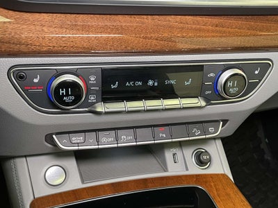 2022 Audi Q5 45 S line Premium quattro