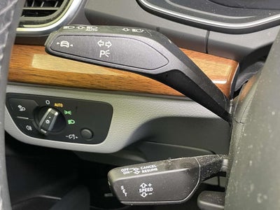 2022 Audi Q5 45 S line Premium quattro