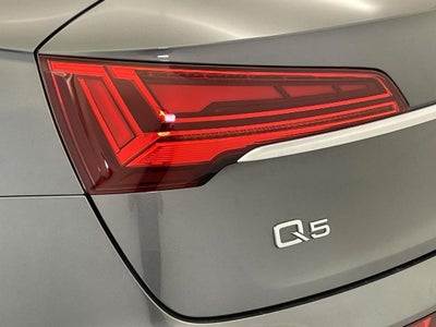 2023 Audi Q5 45 S line Premium quattro