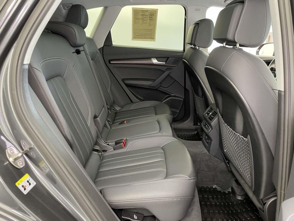 2023 Audi Q5 45 S line Premium quattro