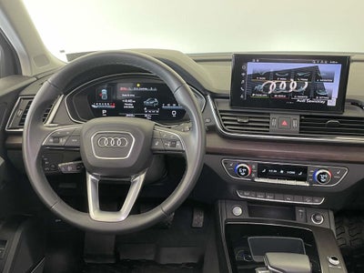 2023 Audi Q5 45 S line Premium quattro