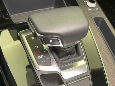 2023 Audi Q5 45 S line Premium quattro