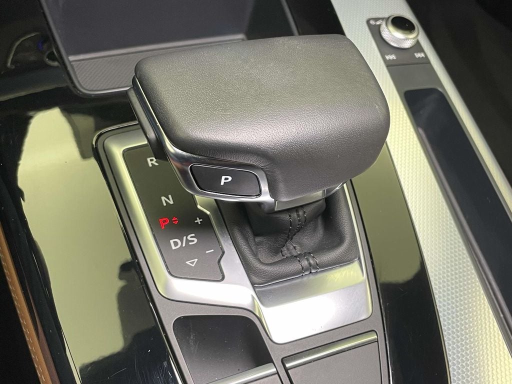 2025 Audi Q5 45 S line Premium Plus quattro