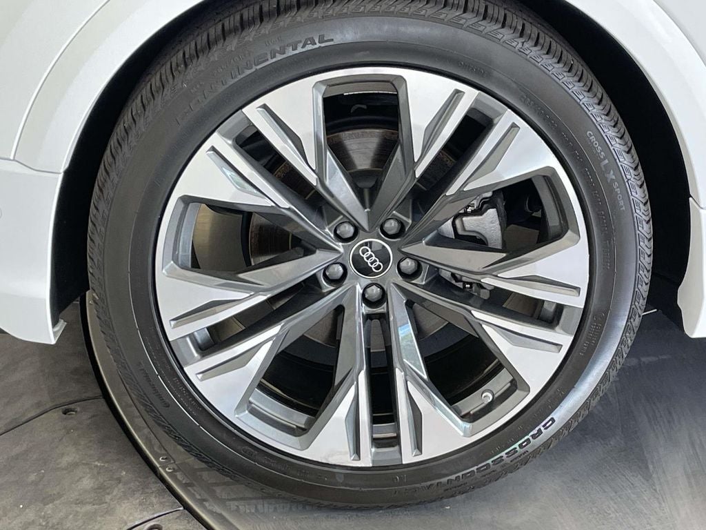 2025 Audi Q8 55 Prestige quattro