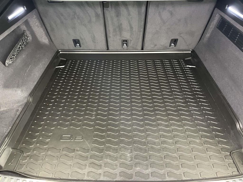2025 Audi Q8 55 Prestige quattro