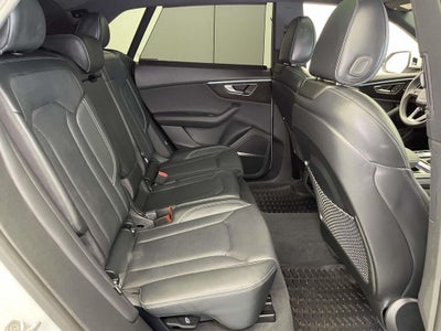 2025 Audi Q8 55 Prestige quattro