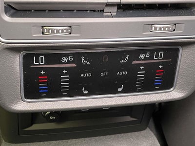 2025 Audi Q8 55 Prestige quattro