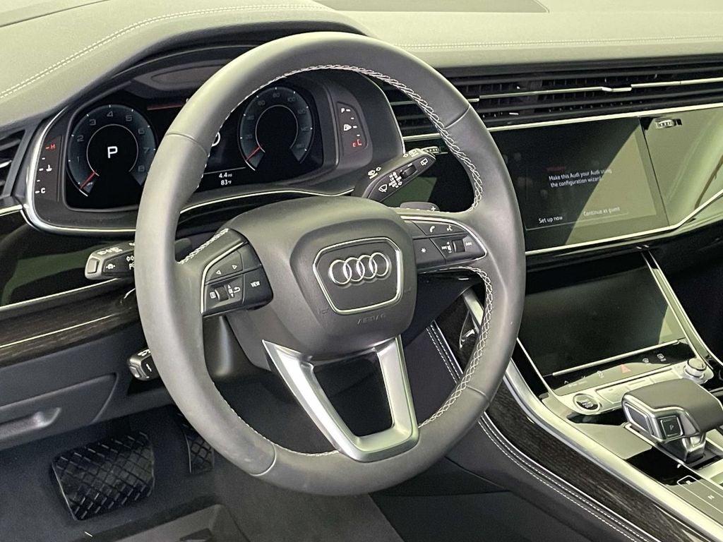 2025 Audi Q8 55 Prestige quattro