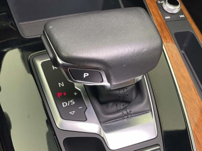 2023 Audi Q5 45 S line Premium quattro