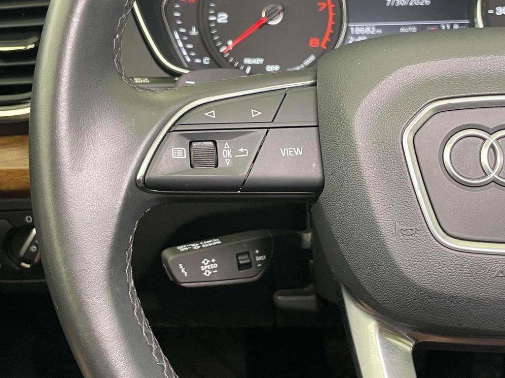 2023 Audi Q5 45 S line Premium quattro