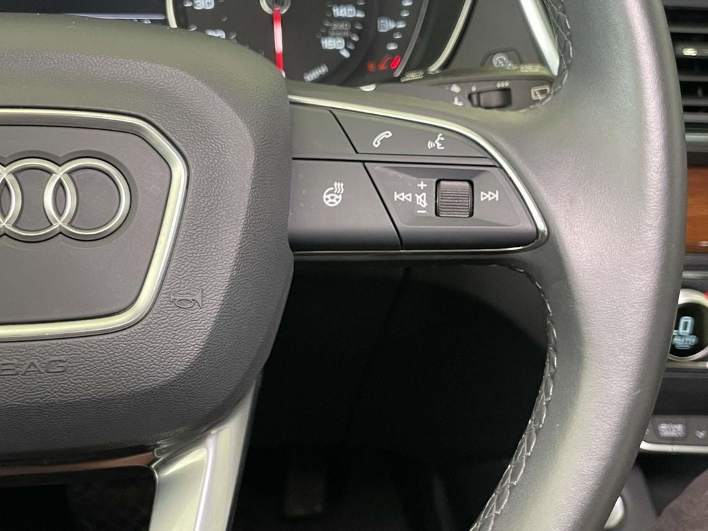 2023 Audi Q5 45 S line Premium quattro