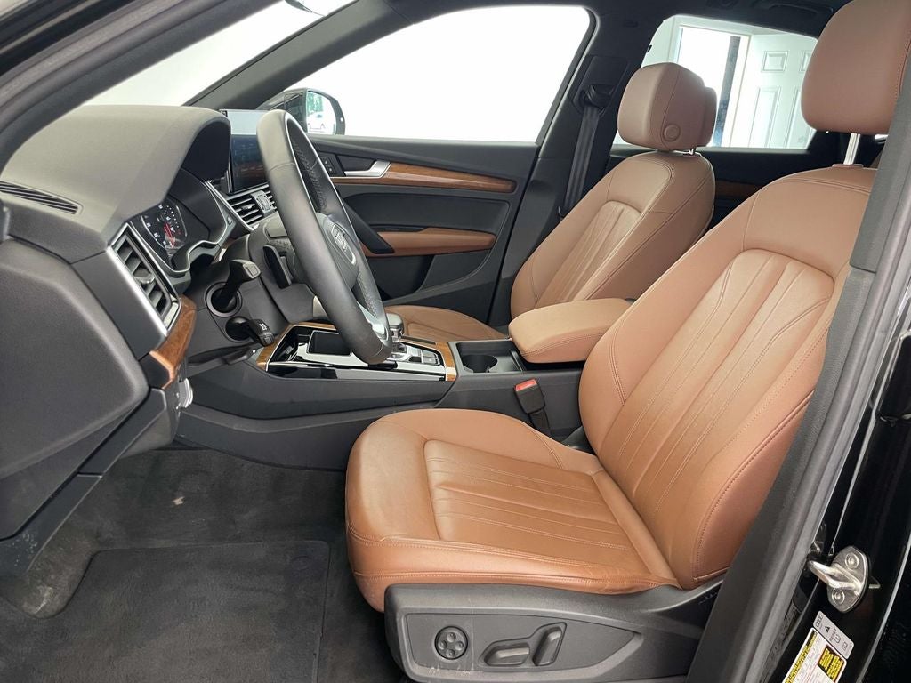 2023 Audi Q5 45 S line Premium quattro