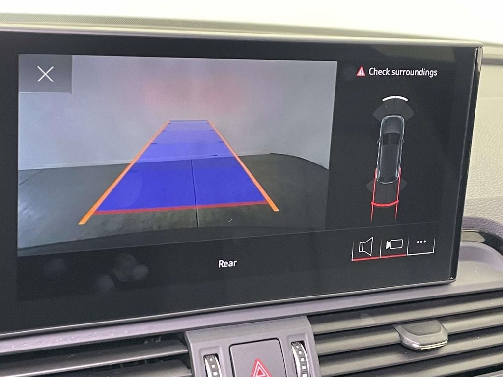 2023 Audi Q5 45 S line Premium quattro