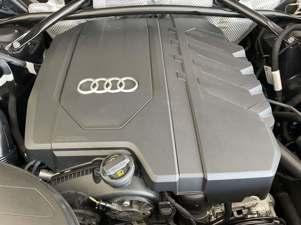 2025 Audi Q5 45 S line Premium quattro