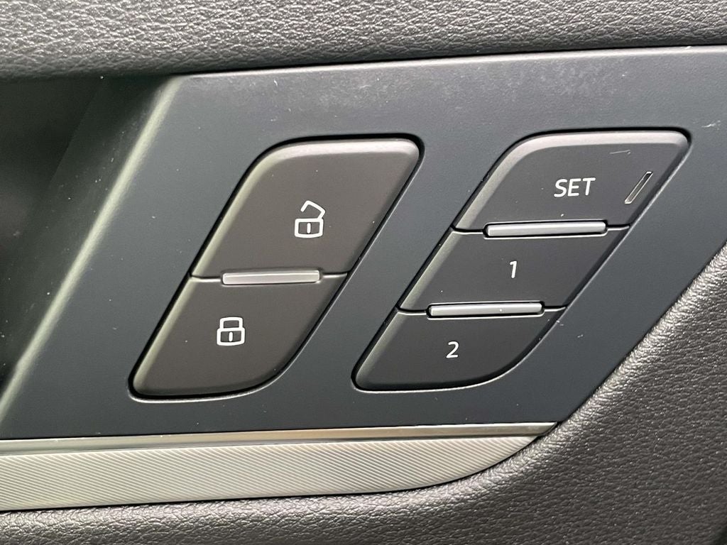 2025 Audi Q5 45 S line Premium quattro
