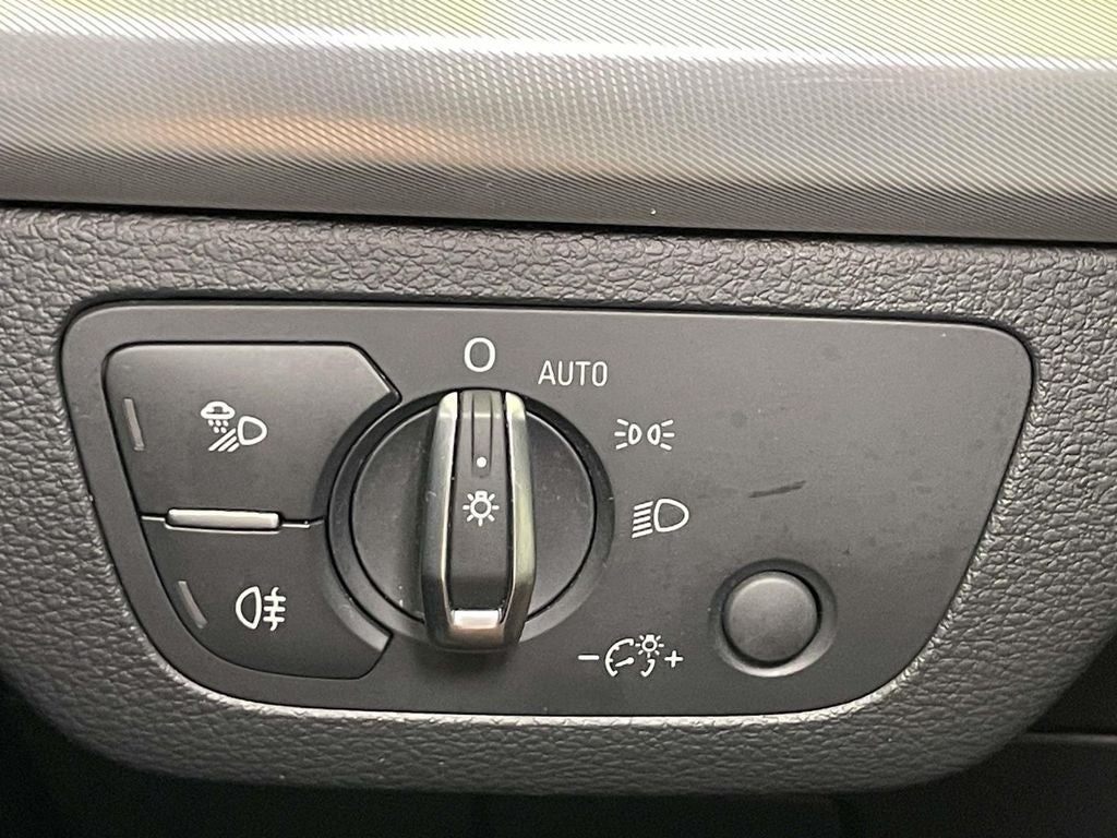 2025 Audi Q5 45 S line Premium quattro