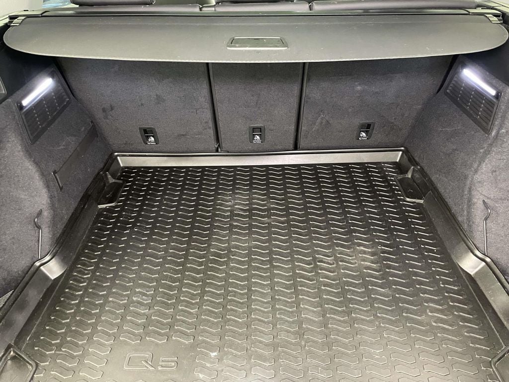 2023 Audi Q5 45 S line Premium quattro