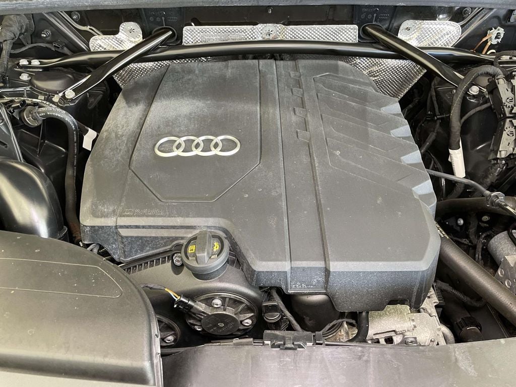 2023 Audi Q5 45 S line Premium quattro