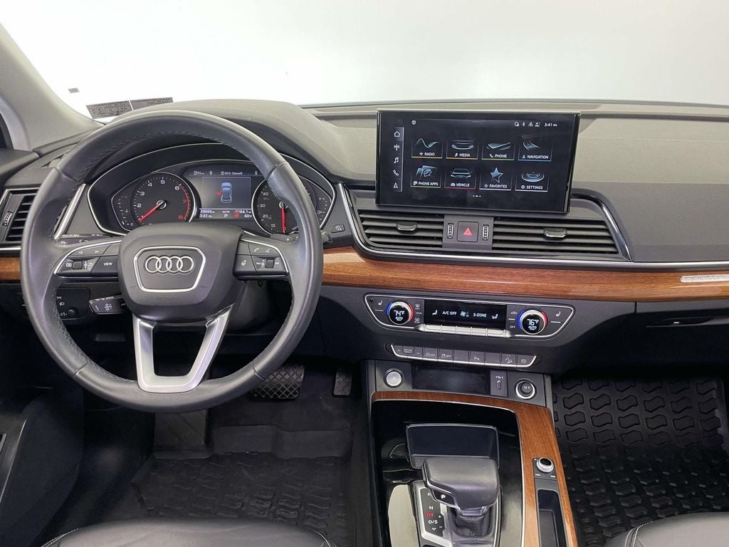 2023 Audi Q5 45 S line Premium quattro