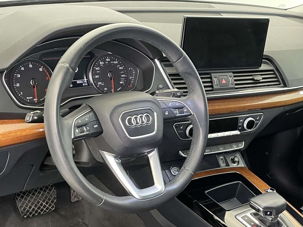 2023 Audi Q5 45 S line Premium quattro