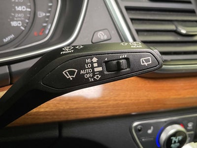 2023 Audi Q5 45 S line Premium quattro