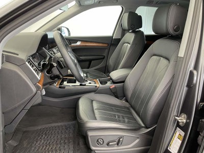 2023 Audi Q5 45 S line Premium quattro