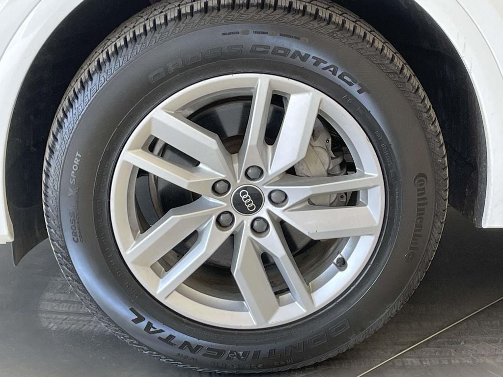 2023 Audi Q5 45 S line Premium quattro